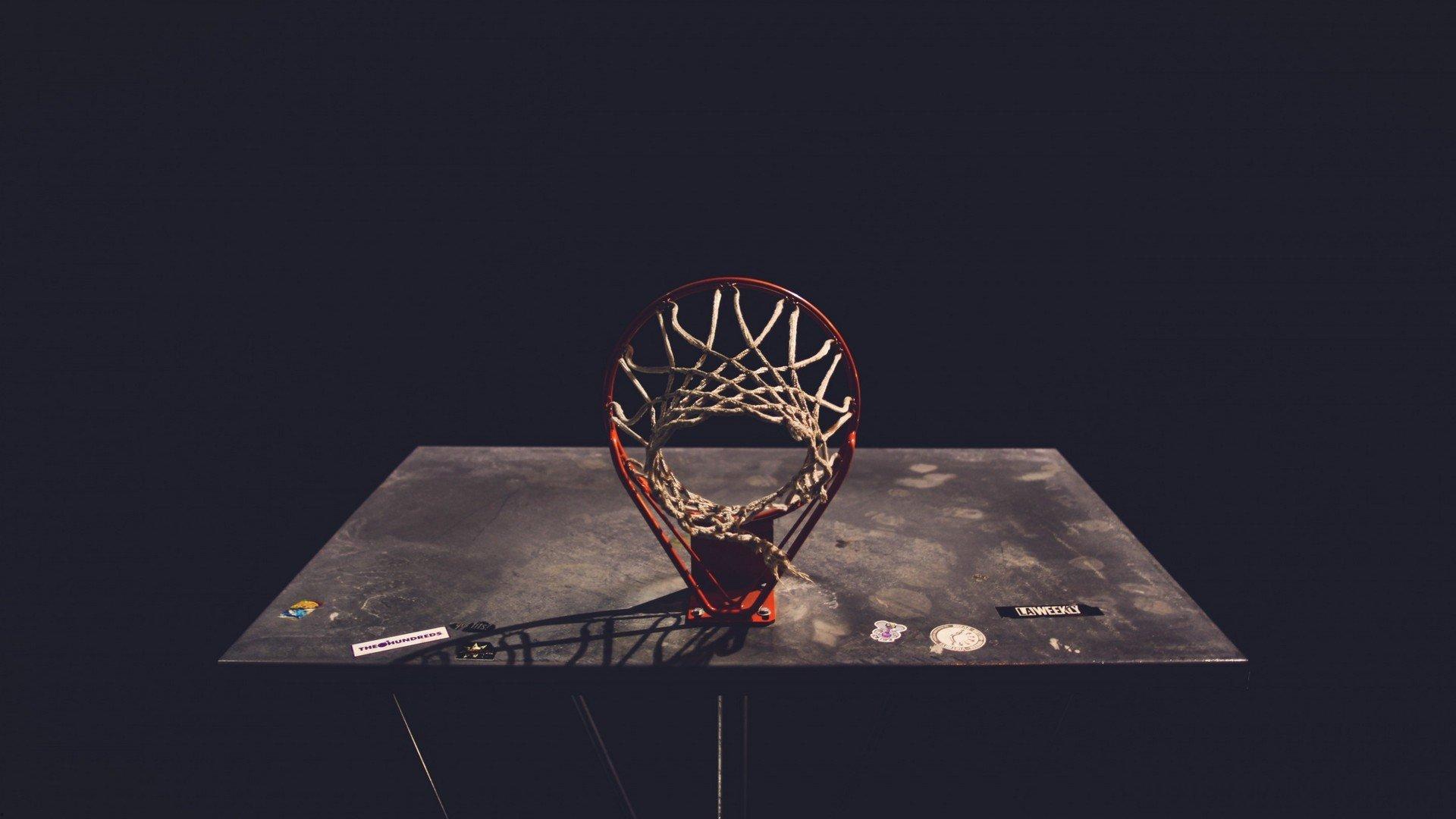 玄学护体！阿切尔比战靴传奇延续，欧冠绝平巴萨的破鞋再现意甲赛场